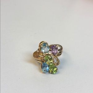 14K Gold Ring size 7.5 with 6 stones.